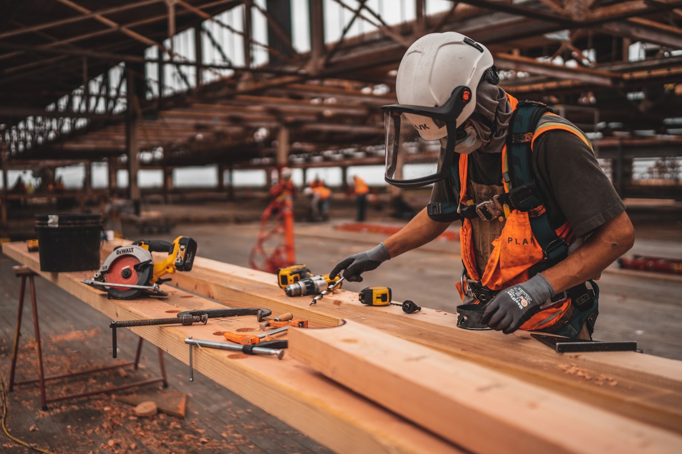 Experienced Teamsoh craftsman at work in West London